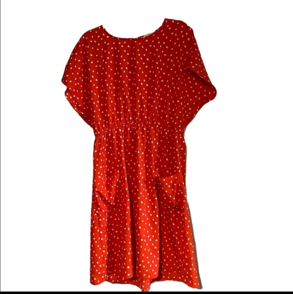 Dresses & Skirts - BETSY Boutique Shop Women's Dress XL and colors Red and Yellow.